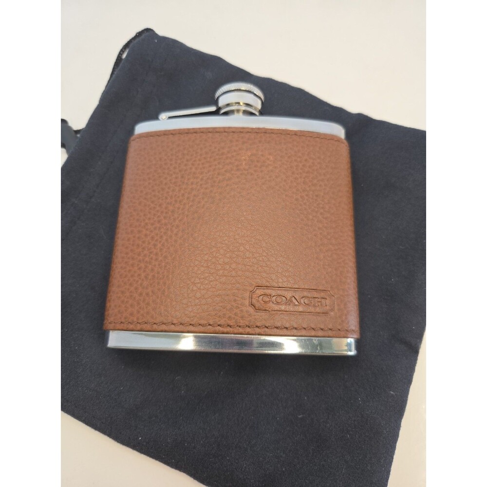Men's COACH Brown Pebble Leather Burboun Flask 6 OZ Stainless Steel Attached Lid